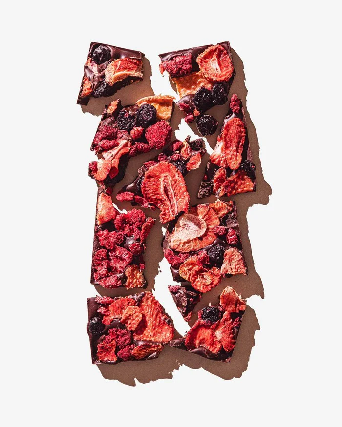 CALIFORNIA BERRIES VEGAN CHOCOLATE BAR - Image 2