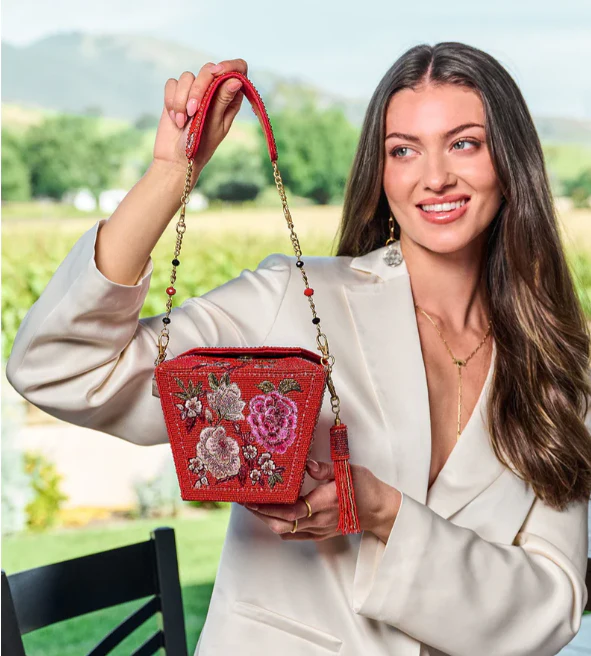 SCARLET BLOOM BEADED HANDBAG - Image 2